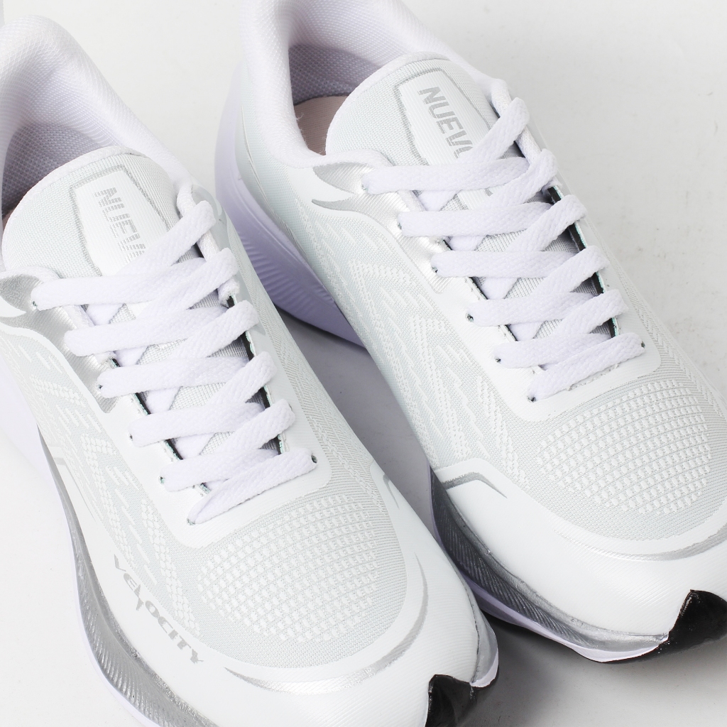 sepatu Nuevo Velocity putih silver